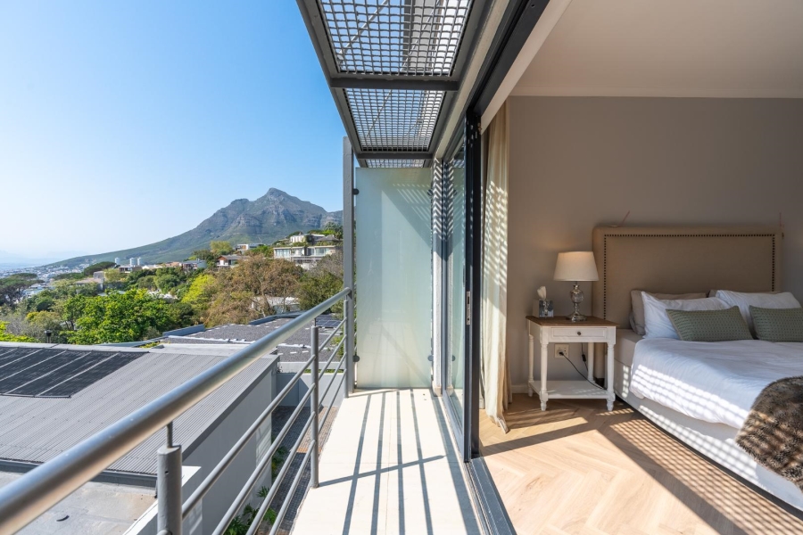 3 Bedroom Property for Sale in Higgovale Western Cape